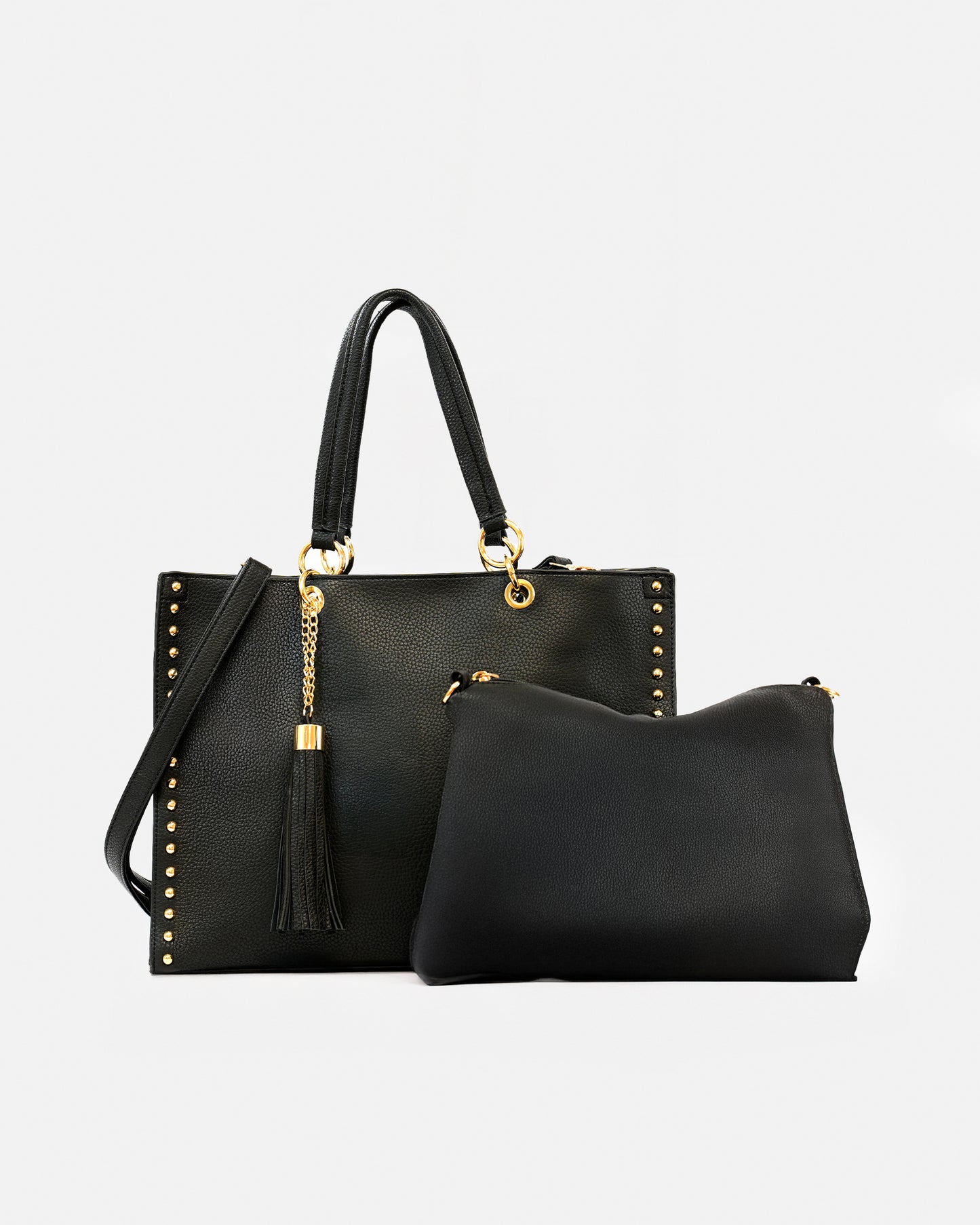Bolso Shopper con Accesorio y Detalles de Tachuelas y Colgante de Flecos