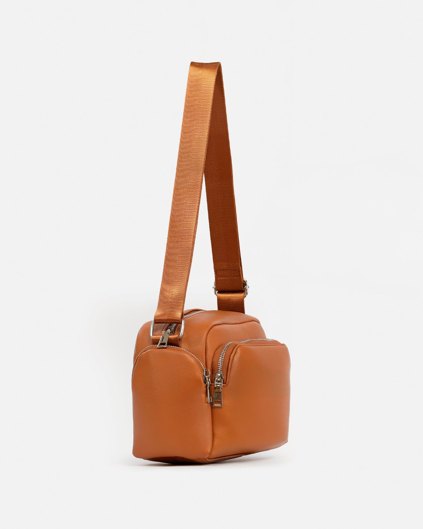 Bolso tipo satchel