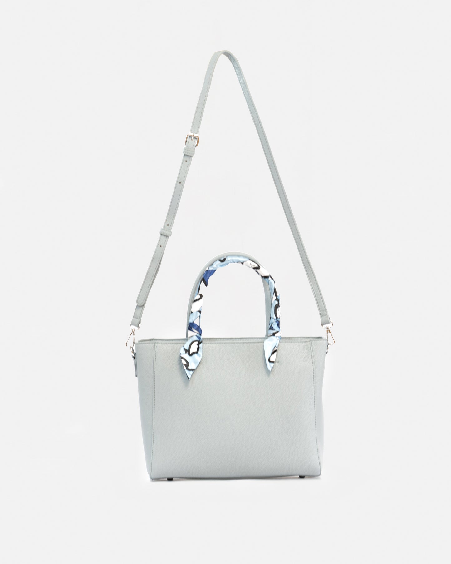 Bolso Tote de Mujer con Detalle de Pañuelo – Elegancia y Versatilidad