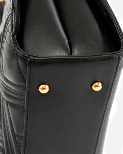 Bolso de Mano Texturizado con Detalles Metálicos y Asa Larga Extraíble