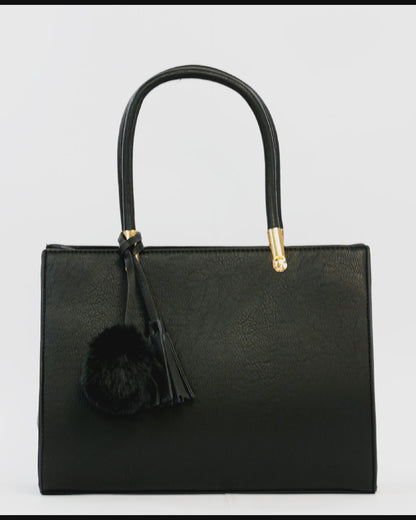 Bolso de Mano Elegante con Detalle de Borla y Pompon